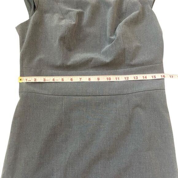 The Limited Grey Sleeveless Sheath Knee Length Dress - Picture 7 of 9